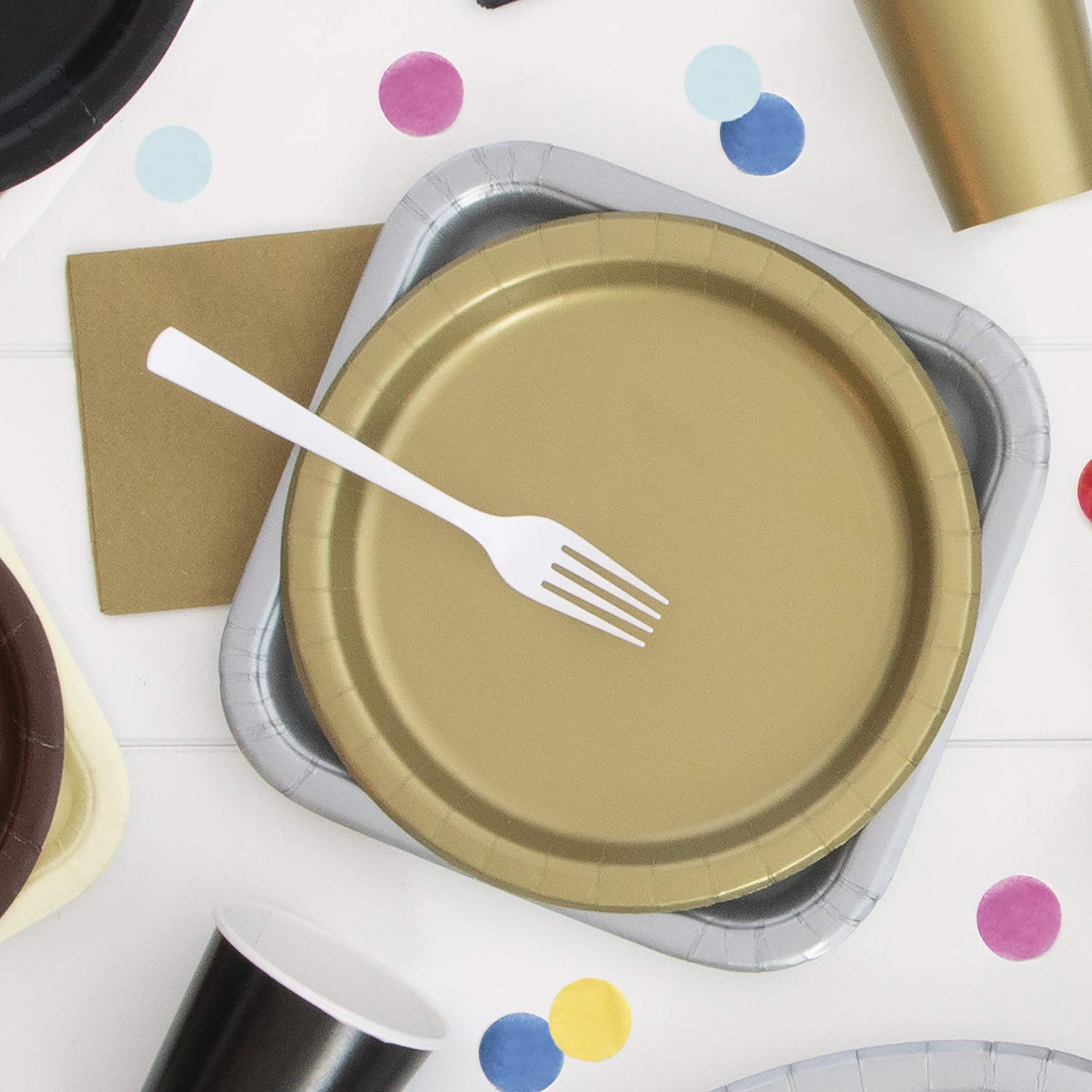 Gold Round Dinner Plates - 9'' (Pack Of 16) - Premium Paper - Perfect For Parties & Events