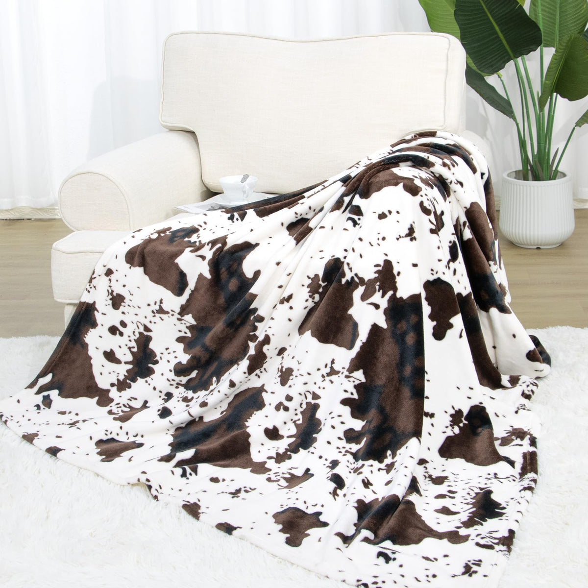 Cow Print Soft Throw Blanket Kids Black And White Cow Blanket Fuzzy Cozy Blanket Cute Stuff Gifts Decor Lightweight Fleece Blank