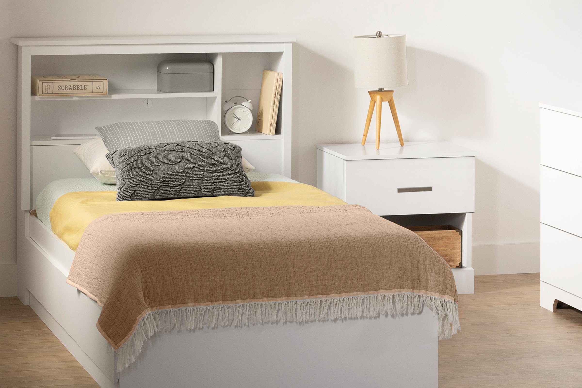 South Shore Gramercy Bed Pure White, Contemporary