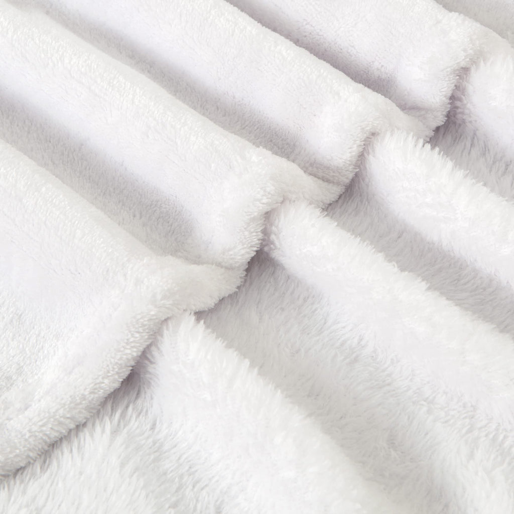 Bedelite Fleece Blanket White Throw Blanket For Couch & Bed, Luxury Plush Cozy Fuzzy Blanket 50' X 60', Super Soft Warm Lightw