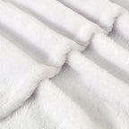 Bedelite Fleece Blanket White Throw Blanket For Couch & Bed, Luxury Plush Cozy Fuzzy Blanket 50' X 60', Super Soft Warm Lightw