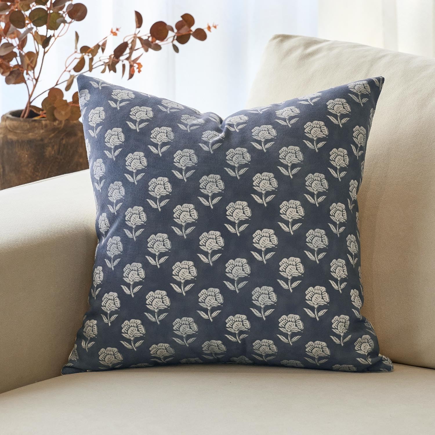 DOMVITUS 24x24 Floral Pillow Cover, Vintage Decorative Throw Pillow, Dusty Blue Farmhouse Design for Couch and Bed, 1PC