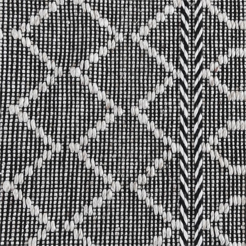 Kosas Home Sonora 60 X 96 Lattice Polyester Fabric Accent Rug In Black/Ivory
