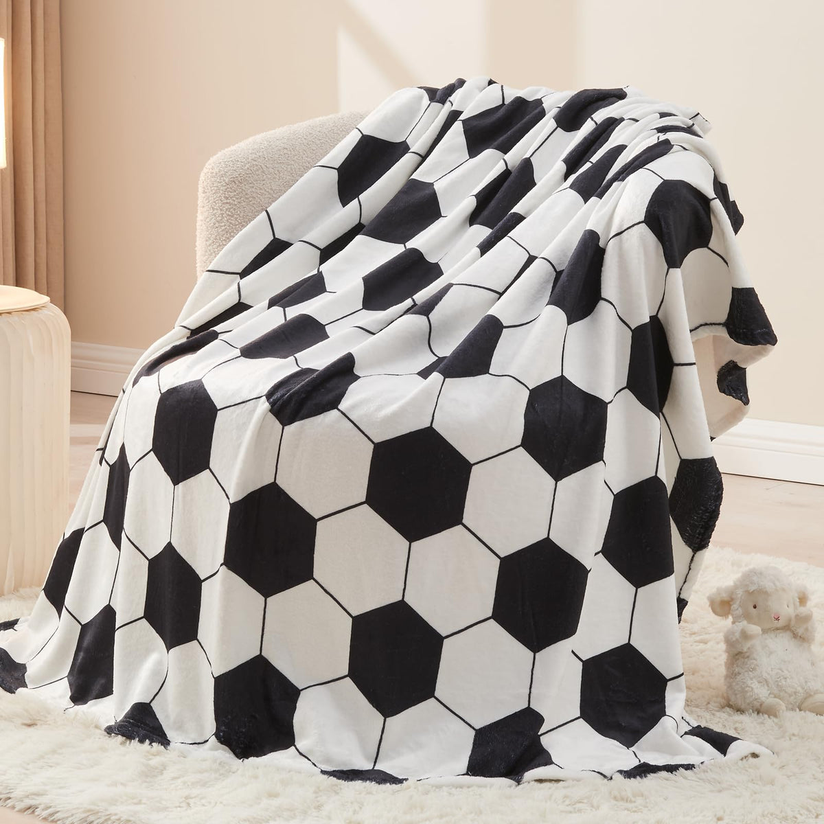 Newcosplay Throw Blanket Cute Soft Aesthetic Fleece Blanket For Kids Girls Boys Teens Cozy Blanket For Bed Couch Camping (Footba