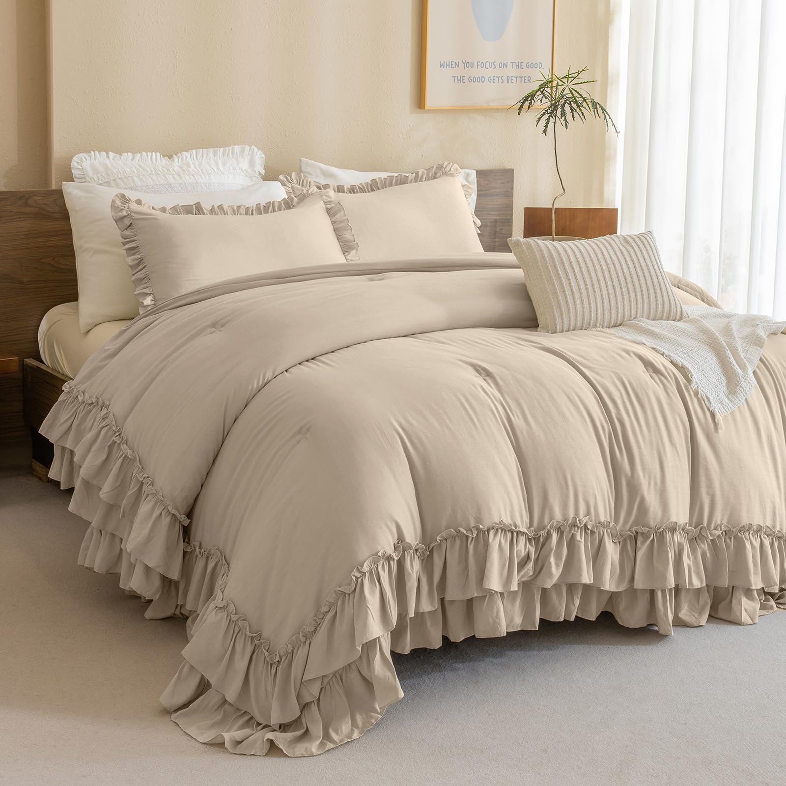 Masaca Ruffled Comforter Set Queen,3-Piece Farmhouse Shabby Boho Chic Bedding,Ultra Soft Linen Feel Textured Bed Comforter Set (