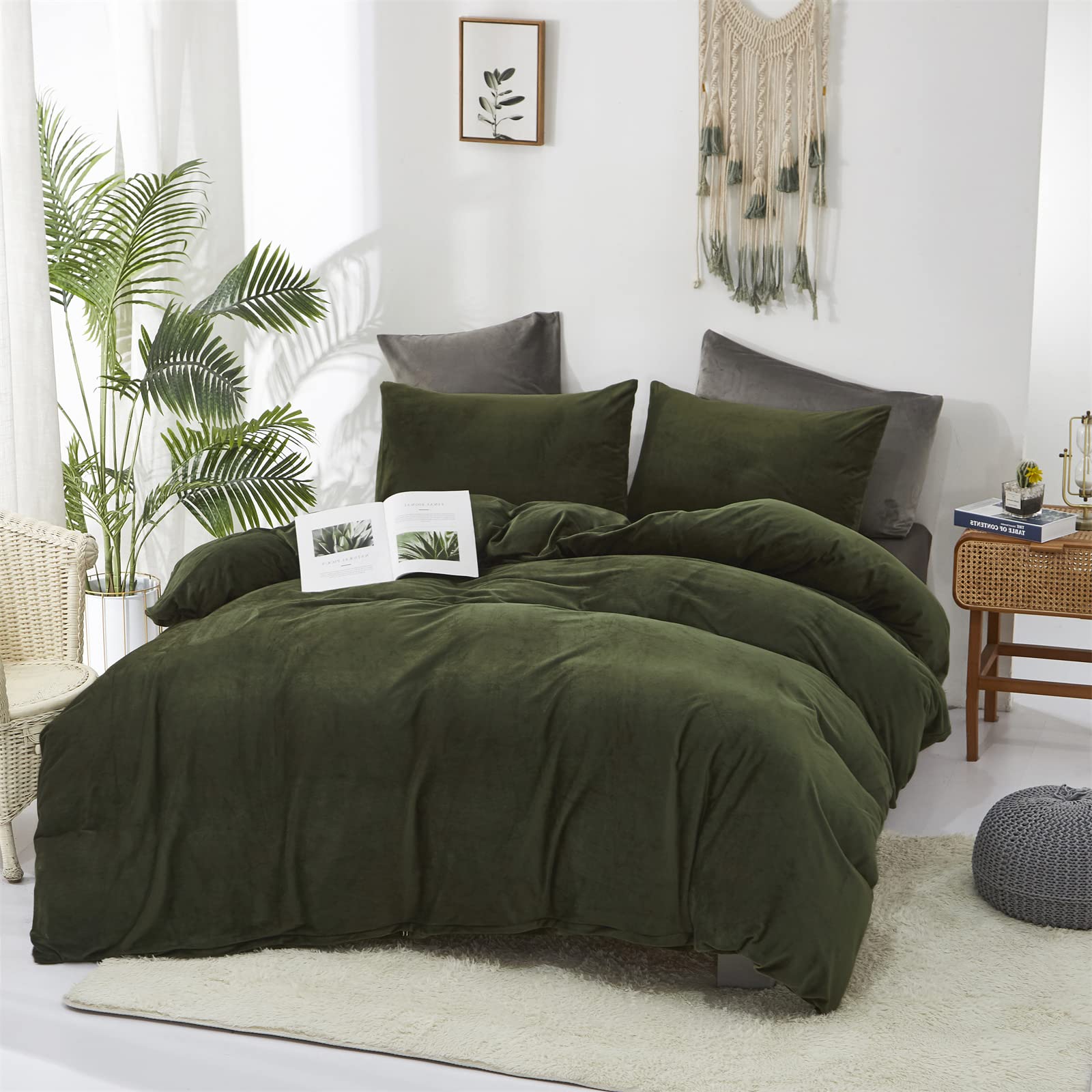 Karever Dark Green Velvet Comforter Set Full Army Green Flannel Velvet Bedding Comforter Set All Deep Green 3 Pcs Shaggy Soft Wa