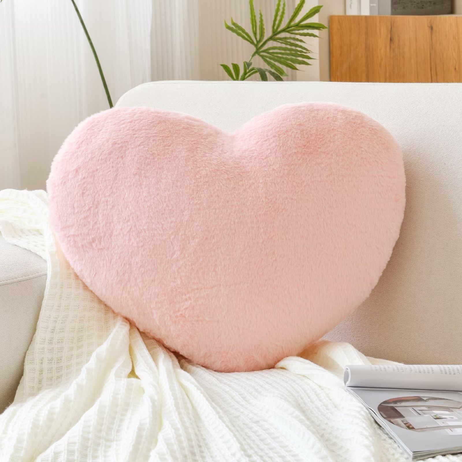 Xvtru Heart Pillow, Soft Pink Heart Shaped Pillow, Cute Faux Rabbit Fur Room Decorative Throw Pillow, 12.9''X9.8'' Heart Plush C