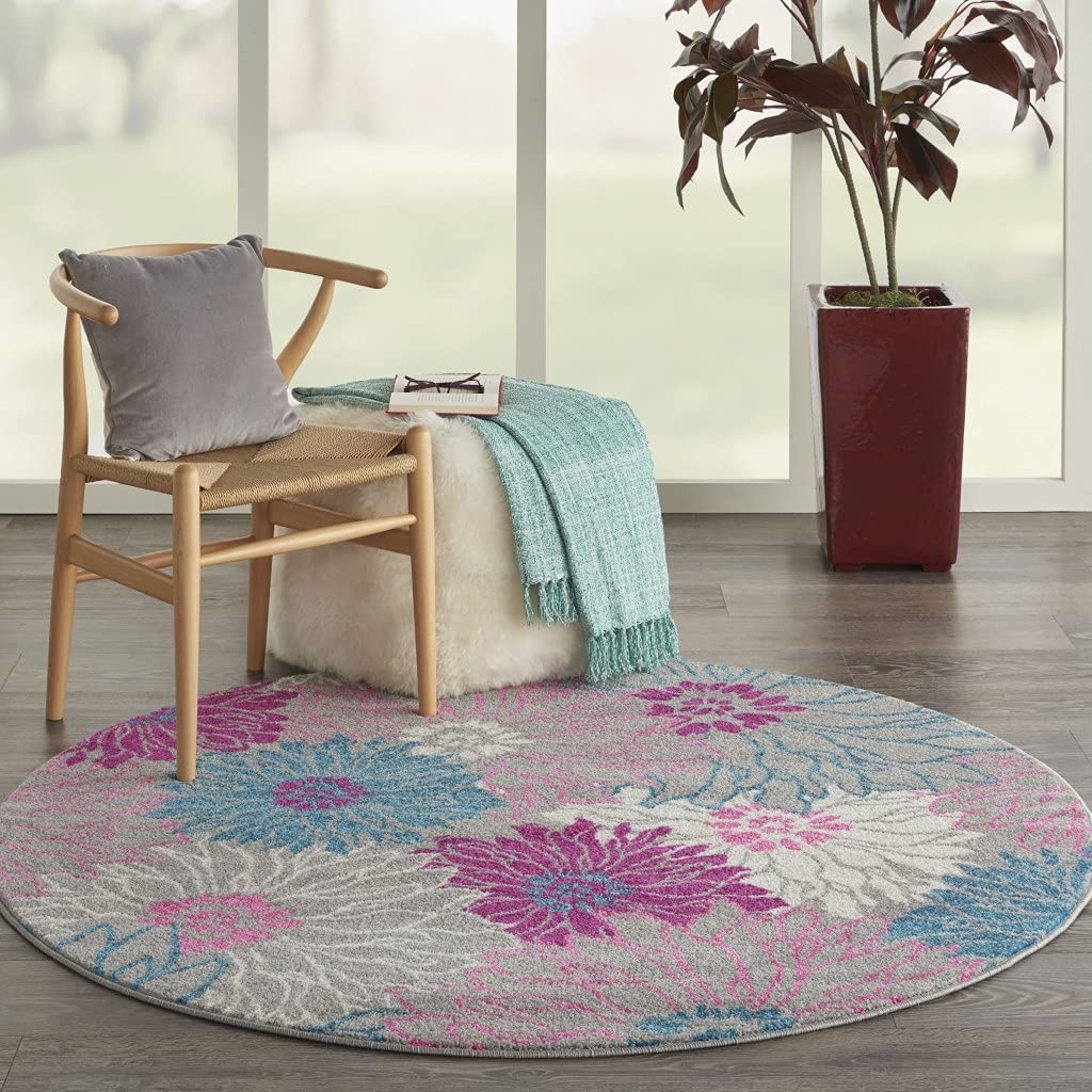 HomeRoots Grey 100% Polypropylene 5’ Round Gray and Pink Tropical Flower Area Rug