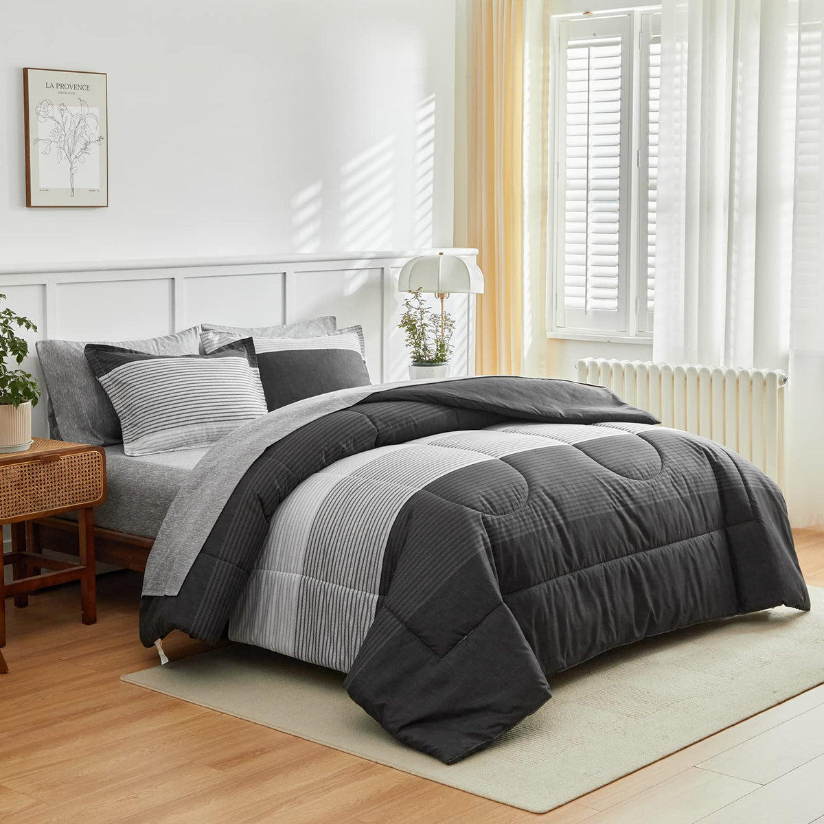 Flysheep Ombre Striped Bed In A Bag 7 Pieces King Size, Grey And White Stripes Comforter Sheet Set (1 Comforter, 1 Flat Sheet, 1