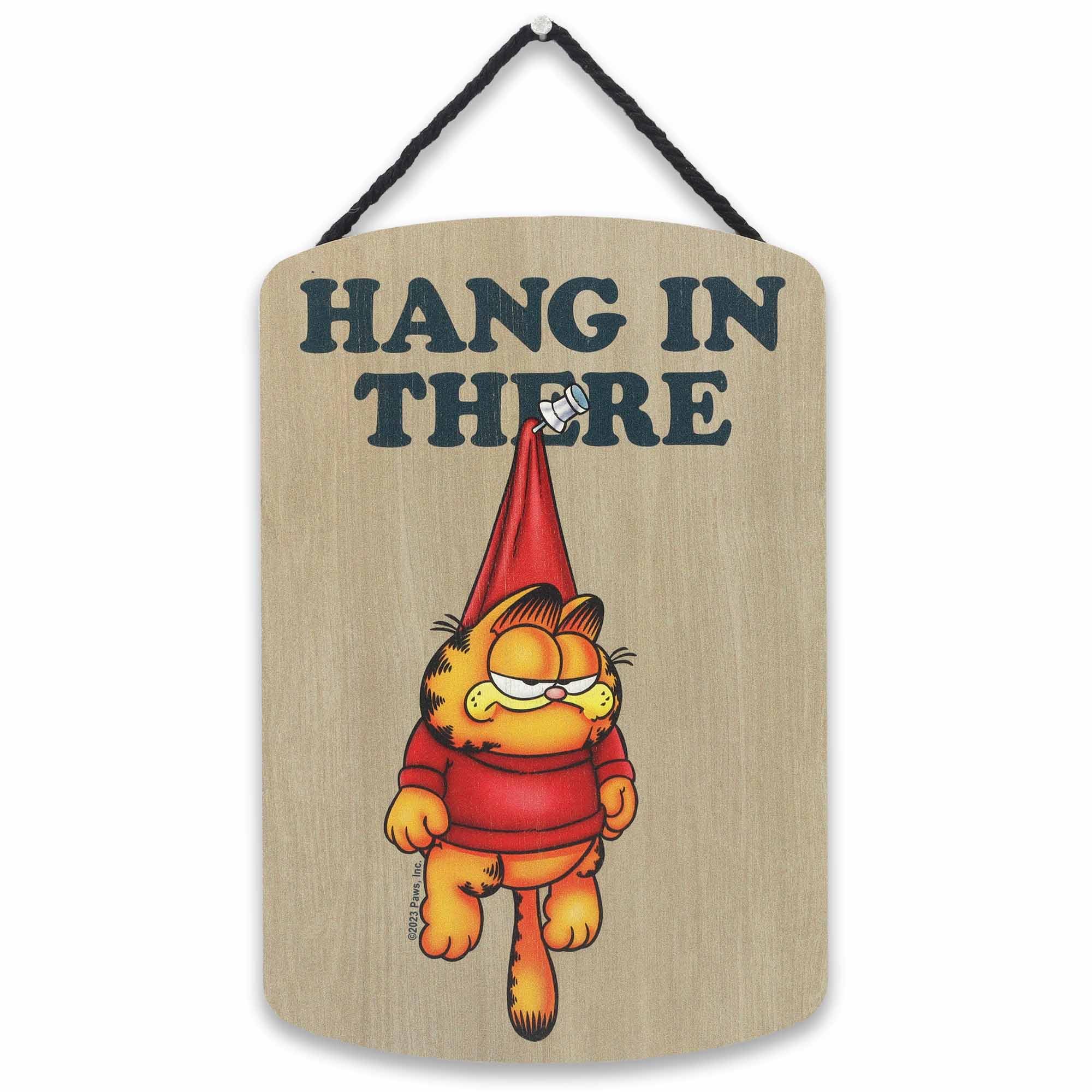 Garfield Hang In There Hanging Wood Wall Decor - Funny Garfield Sign for Home or Office - Great Gift Idea