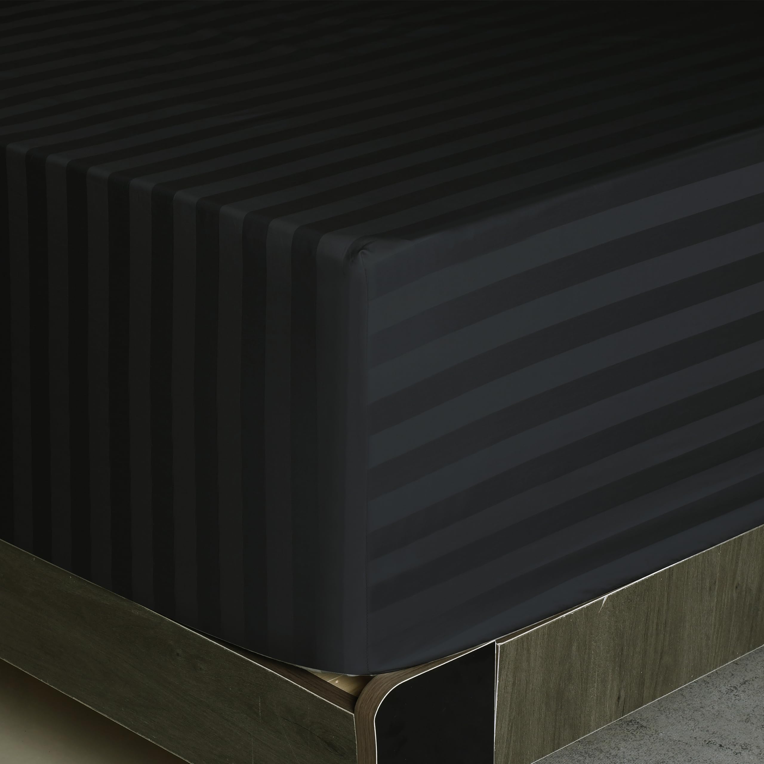 Full Size Striped Fitted Sheet Only Black Color, 100% Egyptian Cotton 600 Thread Count, 16'' Deep Pocket Premium Cotton Mattress