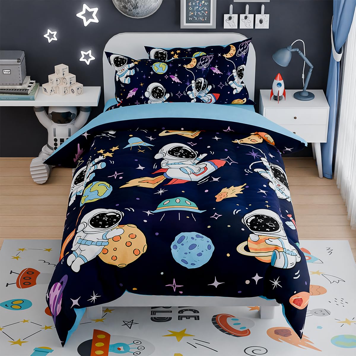 Sandjest Astronaut Bedding Sets For Boys, Ultra Soft Microfiber Comforter Set With 3-Pieces, Comforters Sets For Kids Children B
