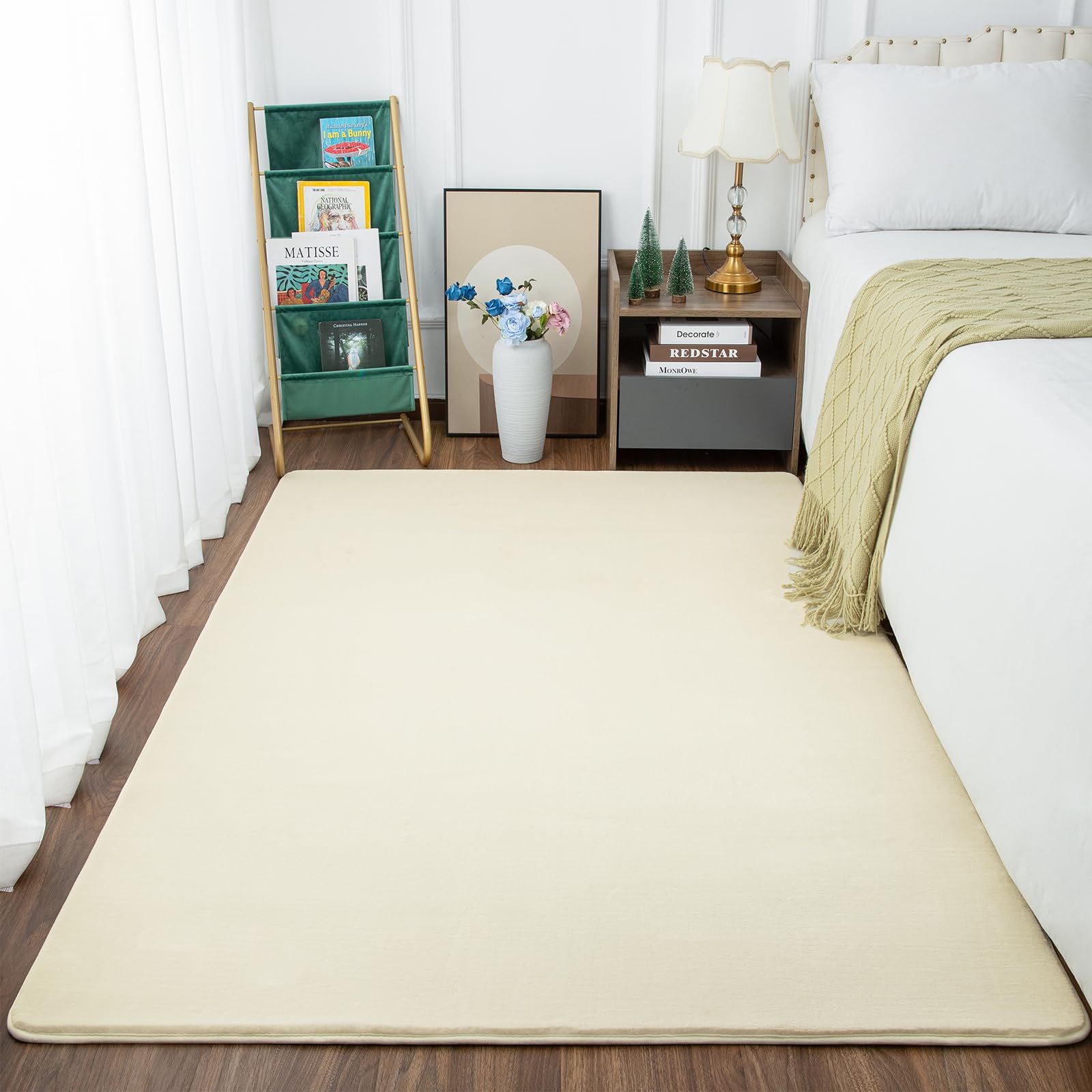 Przemy Washable Area Rug For Bedroom Living Room, 4X6 Feet Cream Memory Foam Rug, Super Soft Modern Indoor Carpet For Bedside Ki