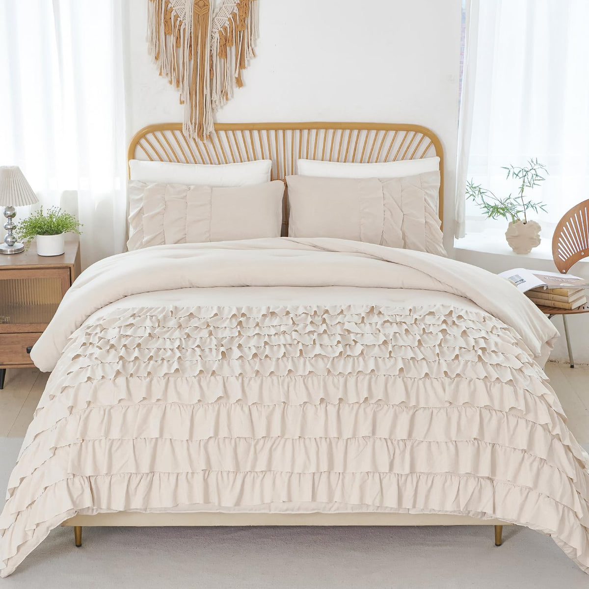 PERFEMET Beige Queen Comforter Set 3 Pieces All Seasons Modern Lightweight Ruffle Bed Set Girly Coquette Comforter Bedding Sets