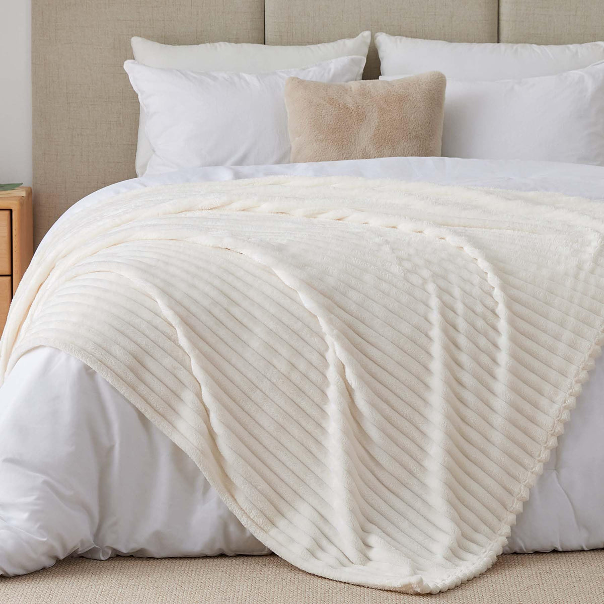 Bedelite Fleece Throw Blanket For Bed, 300Gsm Soft & Warm Fluffy King Blanket, Decorative And Giftable Striped Cream White Blank