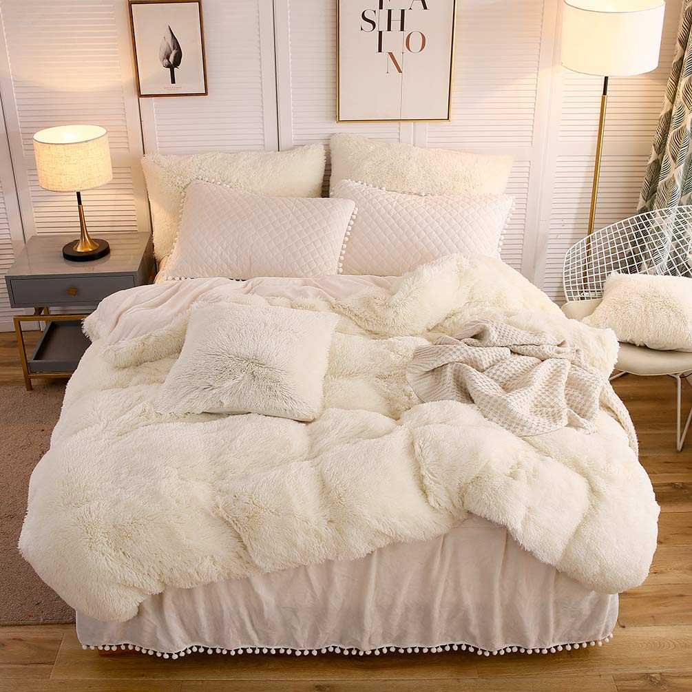 Liferevo Luxury Plush Shaggy Duvet Cover Set (1 Faux Fur Duvet Cover + 1 Pompoms Fringe Pillow Sham) Solid, Zipper Closure (Twin