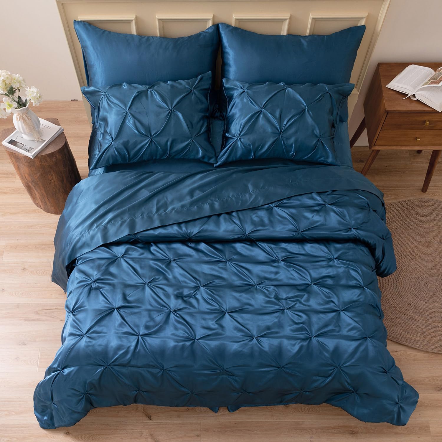 Mr&Hm Satin Comforter Twin 5 Pieces - Luxurious Pinch Pleat Bedding Set With Comforter, Flat Sheet, Fitted Sheet, Pillowcase & S