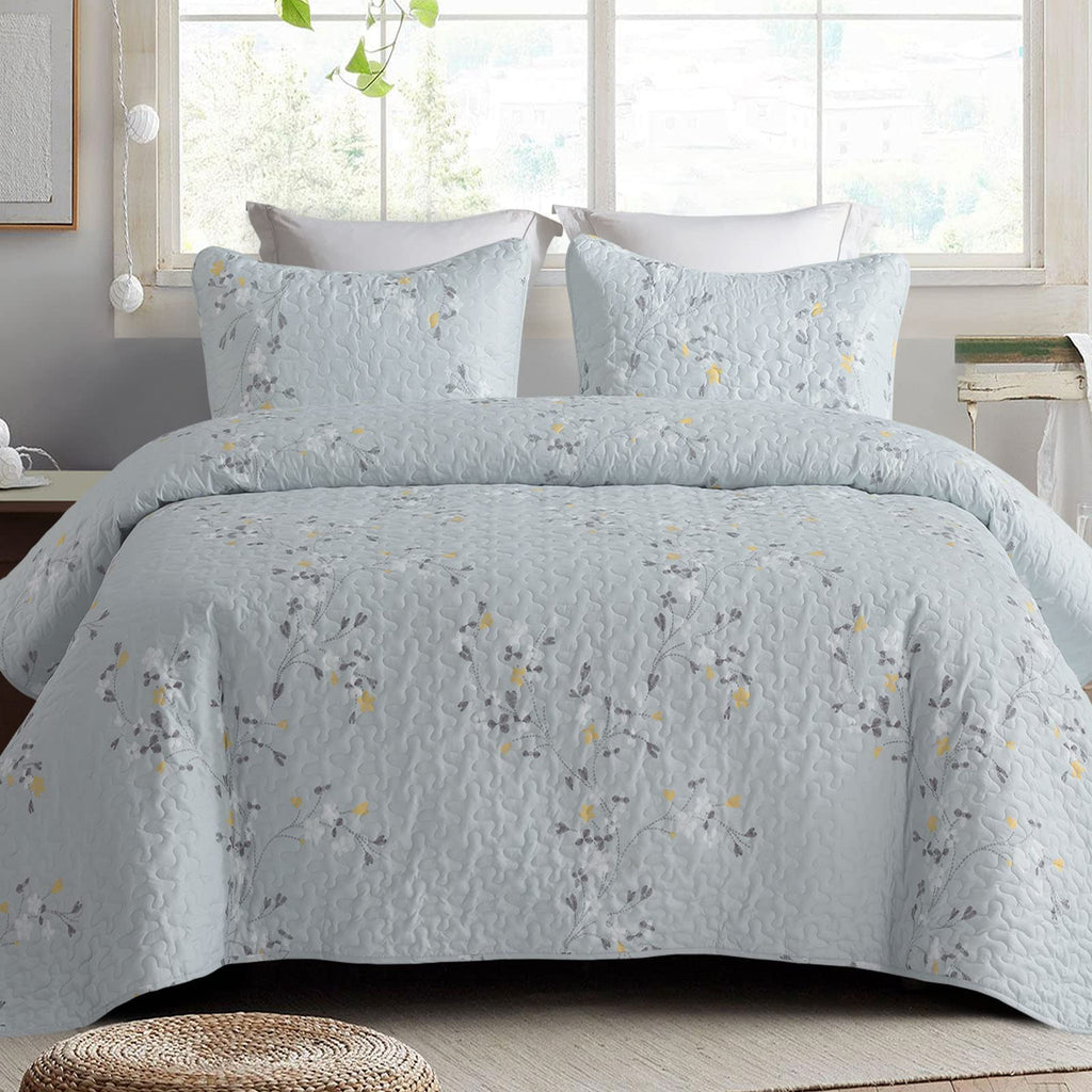 Exclusivo Mezcla Floral Quilt Set King Size, 3 Piece Soft Lightweight Flower Pattern Printed Light Blue Bedspreads Coverlet Bedd