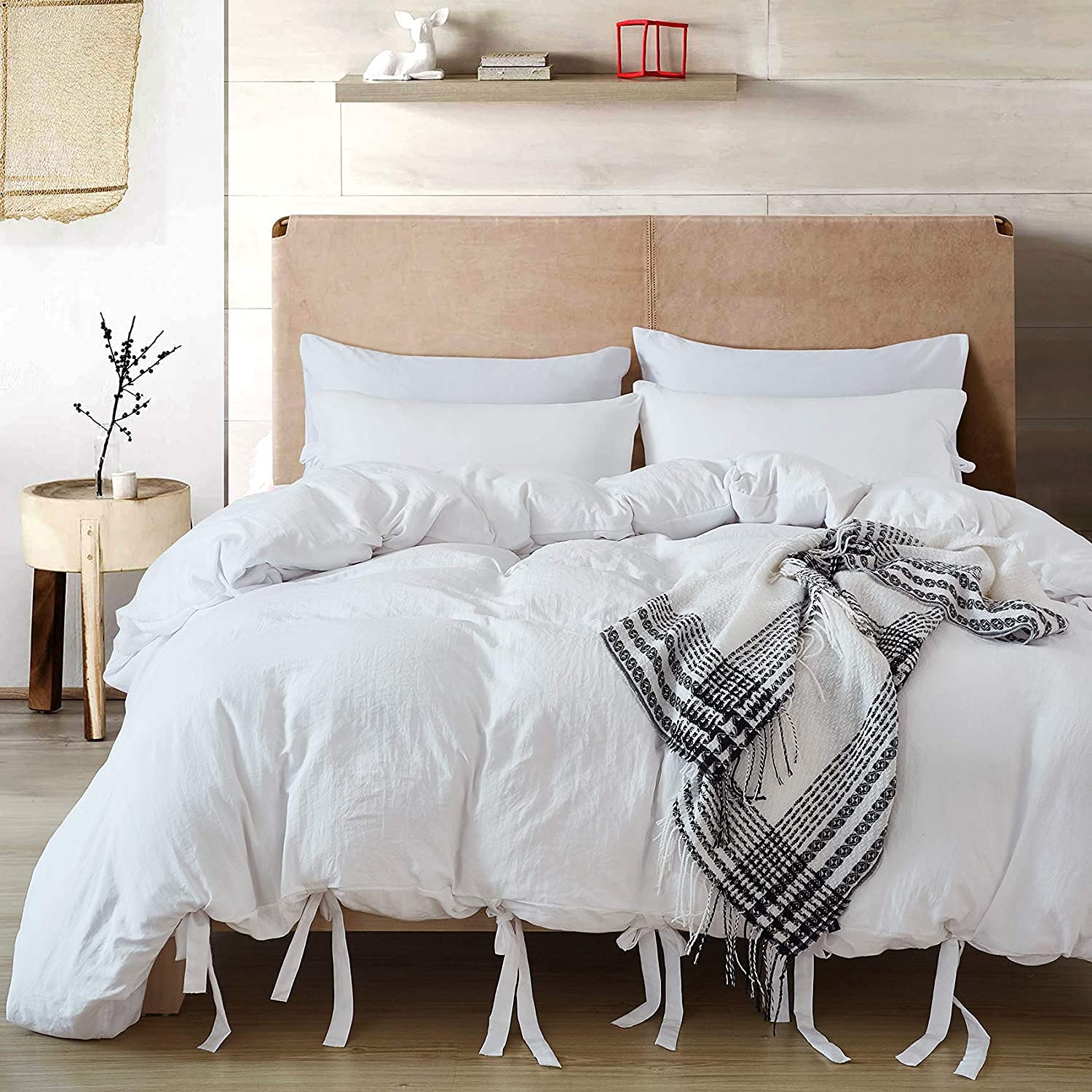 Annadaif White Duvet Cover Queen Size, 3 Pieces Soft Washed Microfiber Duvet Cover Set, Comforter Cover With Bowknot Bow Tie (1