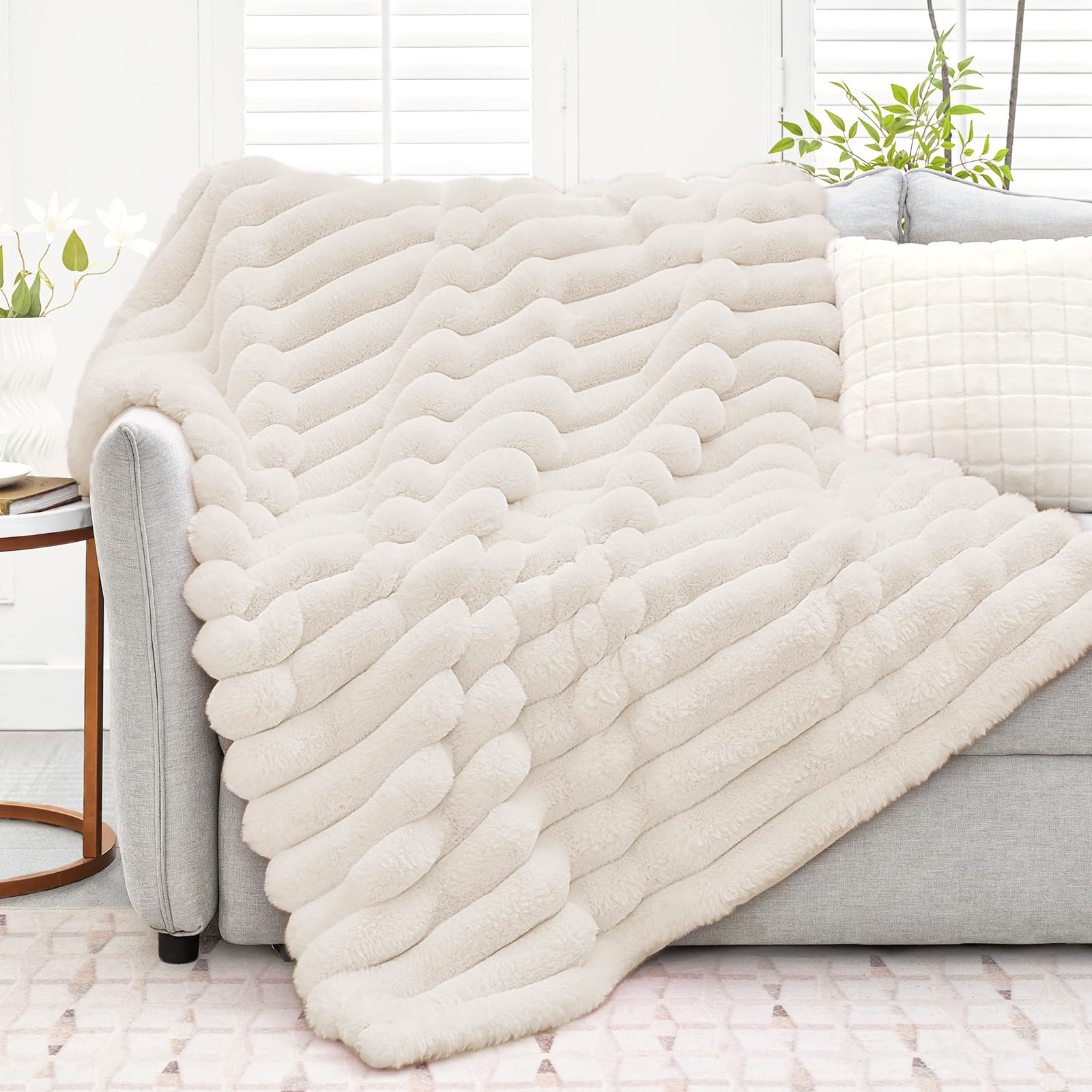 Vfroo Faux Fur Throw Blanket For Couch,Cozy Soft Plush Thick Striped Luxury Blanket For Sofa Living Room Bedroom,50 * 60 Inches,