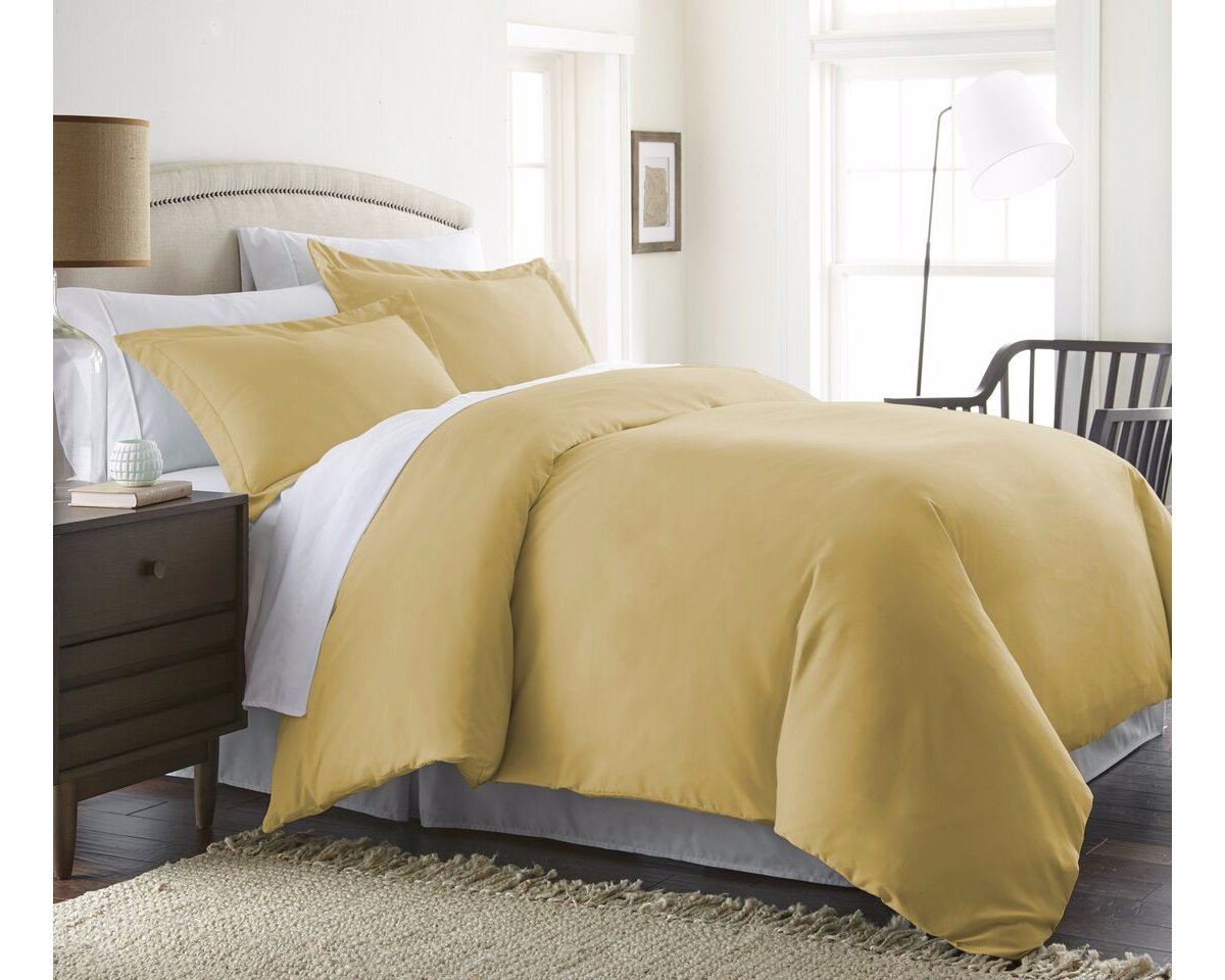 Ienjoy Home Collection Soft Brushed Microfiber Duvet Cover Set, King, Gold
