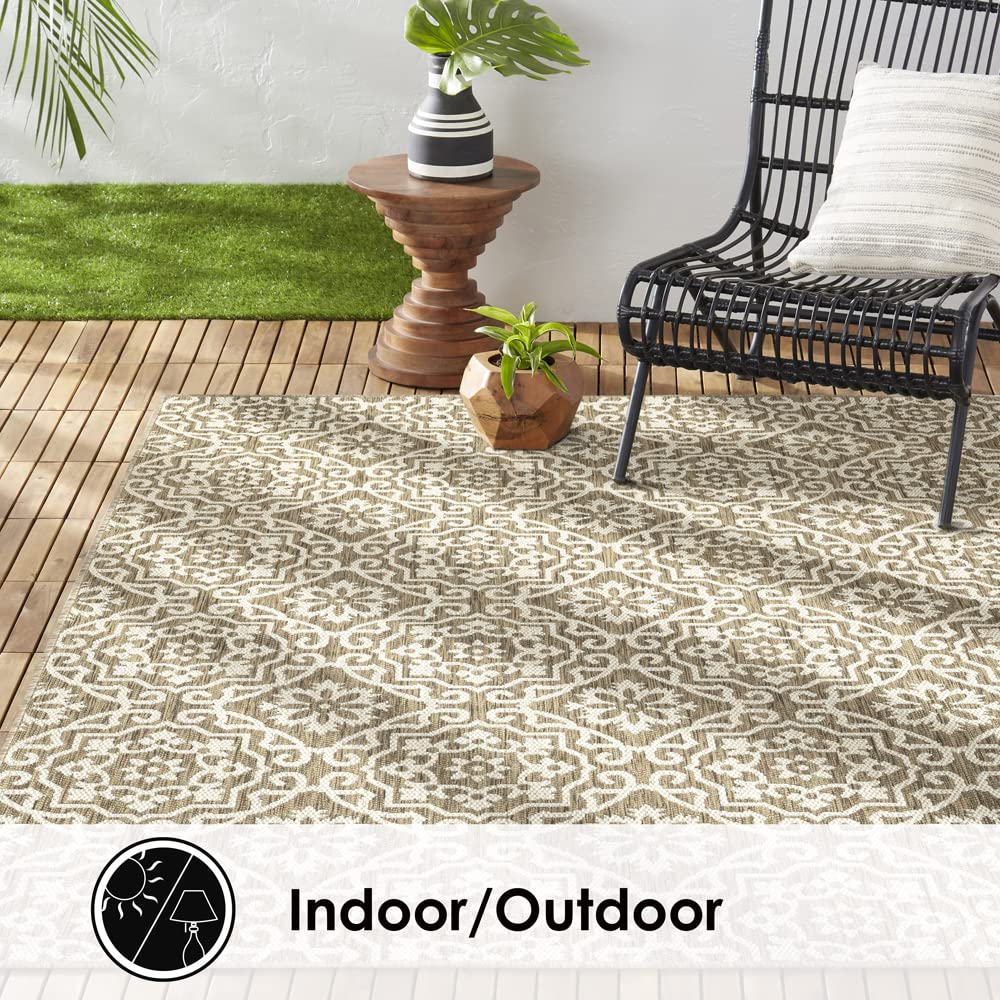 Nicole Miller New York Patio Country Danica Transitional Geometric Indoor/Outdoor Area Rug, Brown/Beige, 5'2'X7'2'