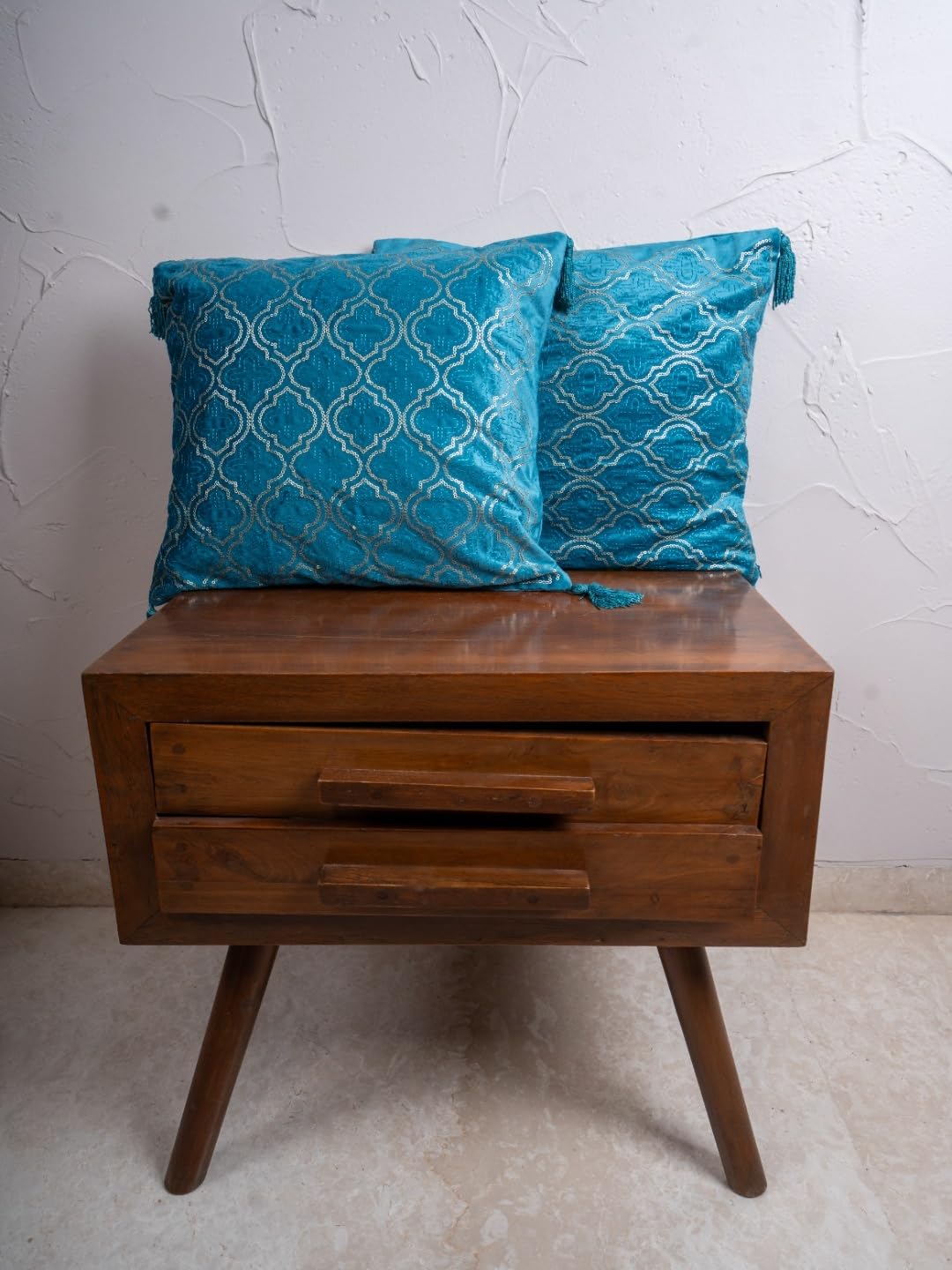Homewardsblue Quatrefoil Embroidered Cushion Covers 40X40 Cm Set Of 2