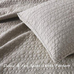 Horimote Home Quilt Set Twin Size Beige, Classic Geometric Spots Stitched Pattern, Stone-Washed Microfiber Chic Rustic Look, Ult