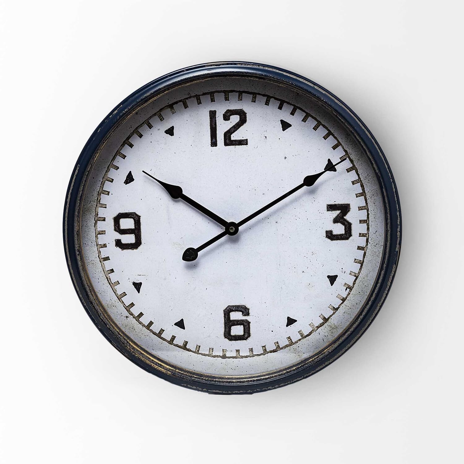 HomeRoots 16' Circle Blue Glass Analog Wall Clock