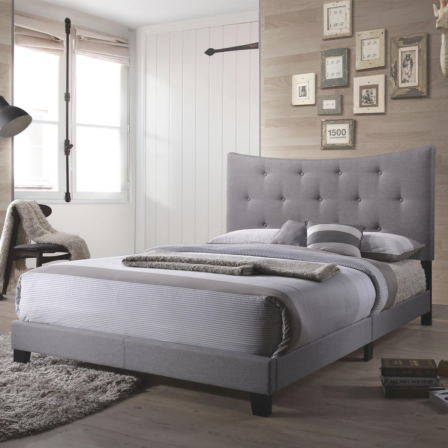 Acme Venacha Tufted Upholstered Queen Panel Bed in Gray Fabric