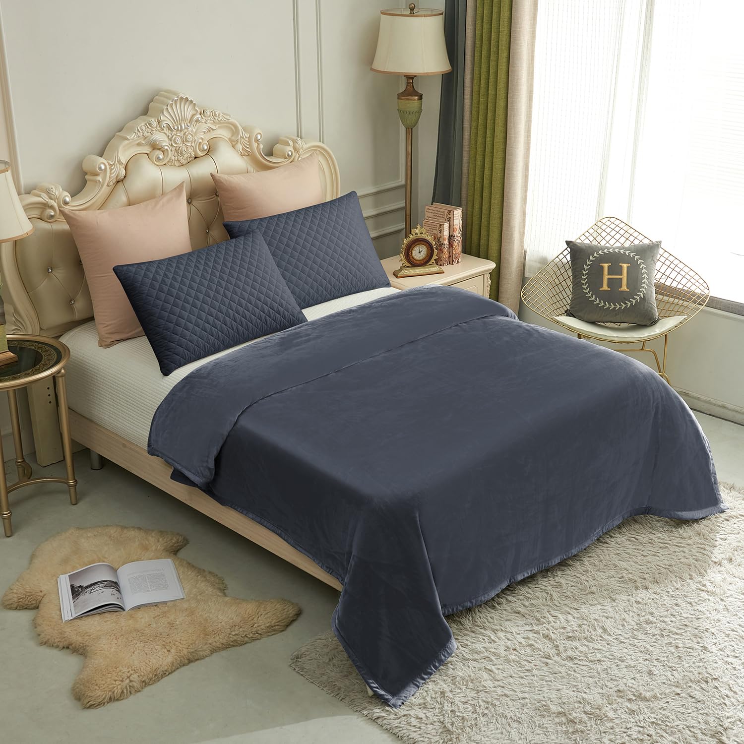 Jyk Korean Faux Mink Fleece Blanket King Size 4.4 Lb, 1 Ply Extra Soft,Lightweight Breathable Pluss Fuzzy Cozy King Blanket For