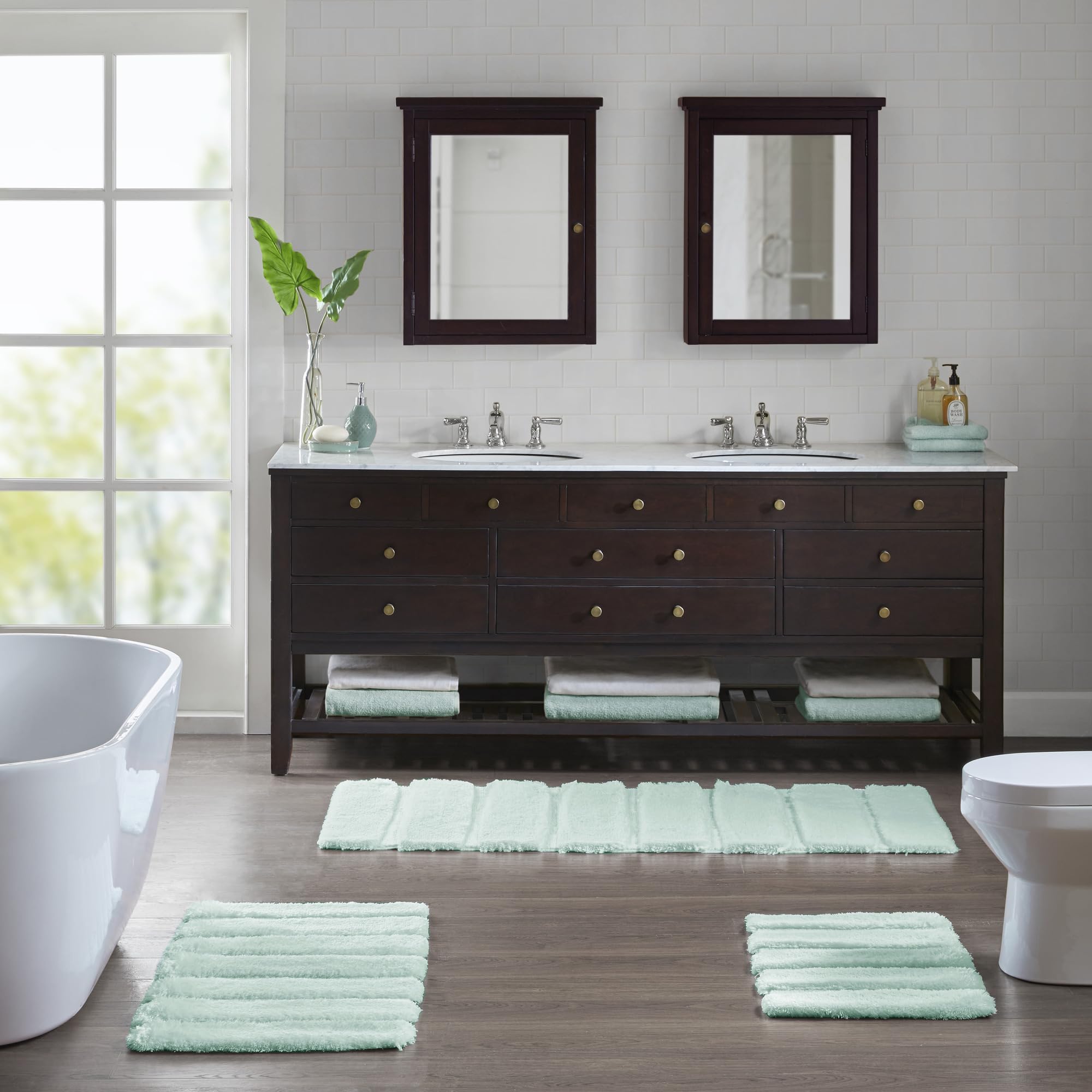 Madison Park Tufted Pearl Channel Absorbent Bathroom Rugs Non Slip Washable Bath Mat Shaggy Rugs For Bathroom Bedroom Plush Runn