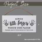 Gsm Brands Little Fingers No Shoes Wood Plank Hanging Sign (13.75 X 6.9 Inches)