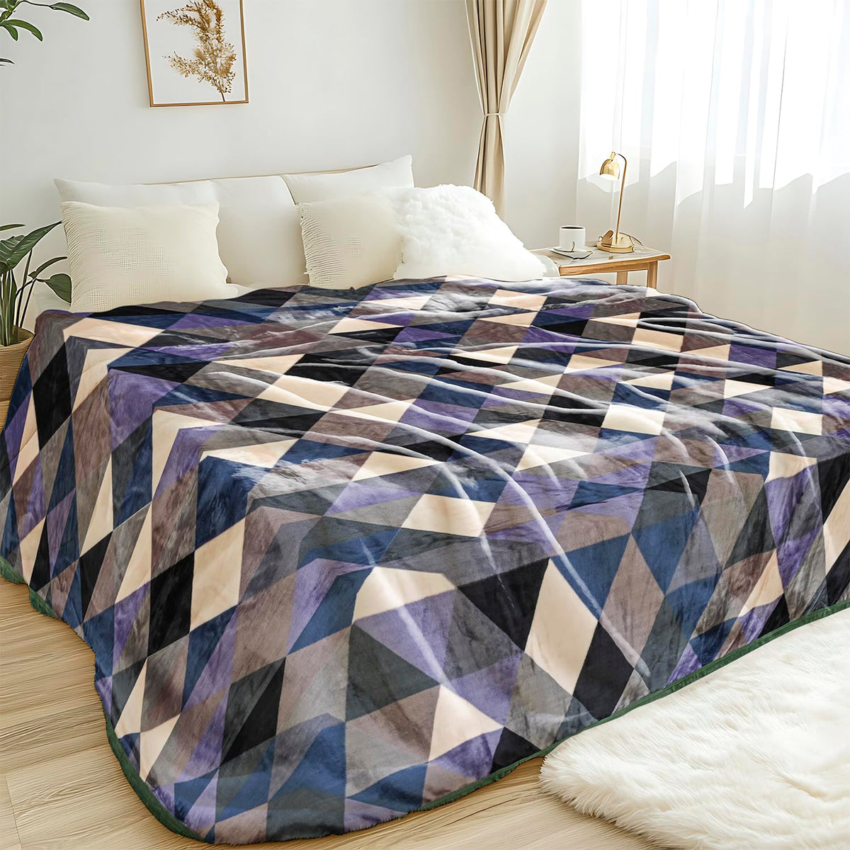 MAXNAP Cloudrest  Blue Triangle Pattern AllWeather AC Blanket for Double Bed  300 GSM Ultra Soft, Lightweight & Breathable  