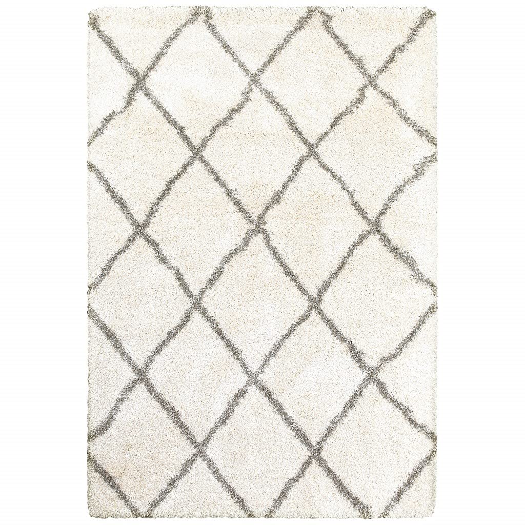 HomeRoots Polypropylene 5’ x 8’ Ivory and Gray Geometric Lattice Area Rug