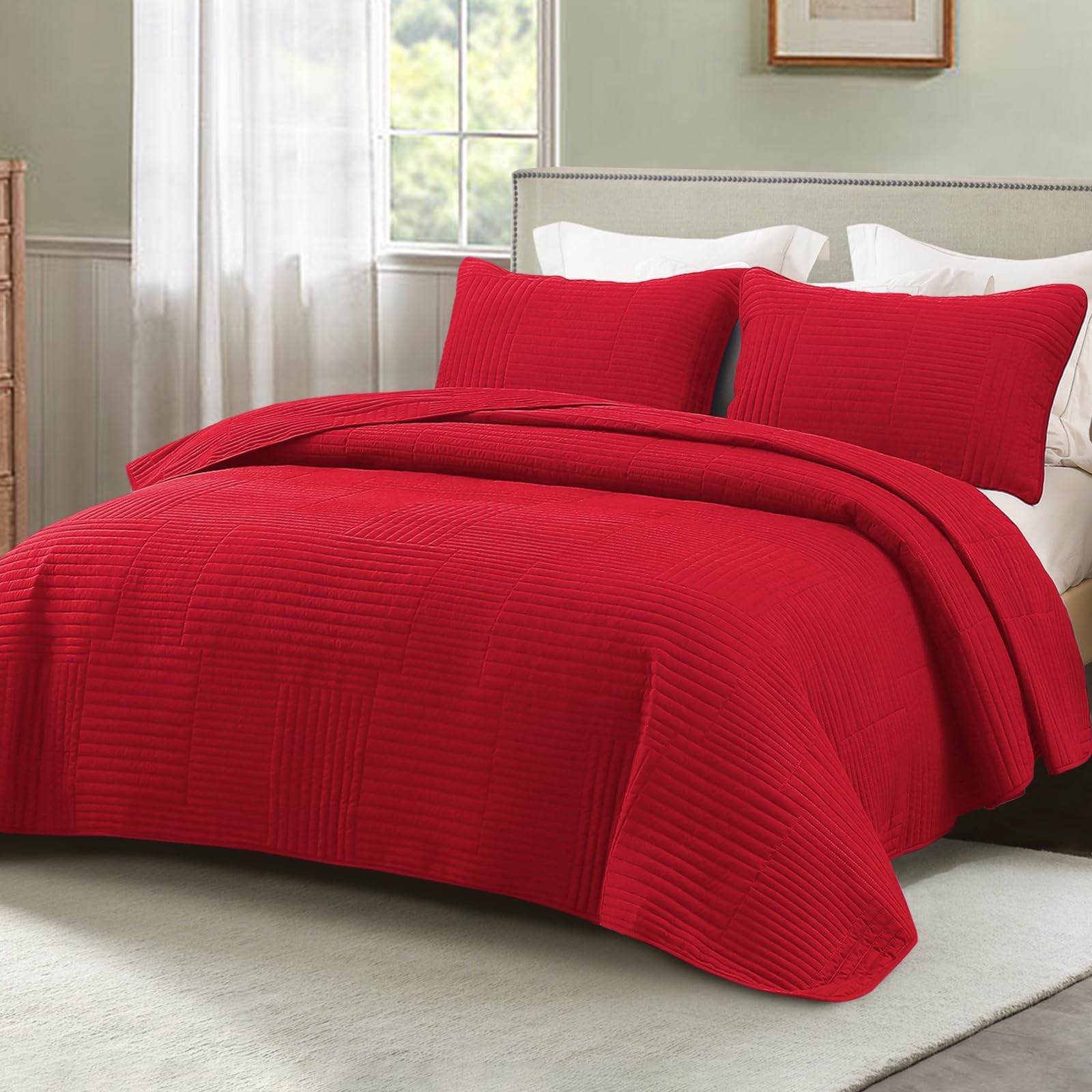 Whale Flotilla Ultra Soft Queen Quilt Bedding Set, Lightweight Fall Red Quilts Bedspreads Full Size, Ultrasonic Geometric Coverl