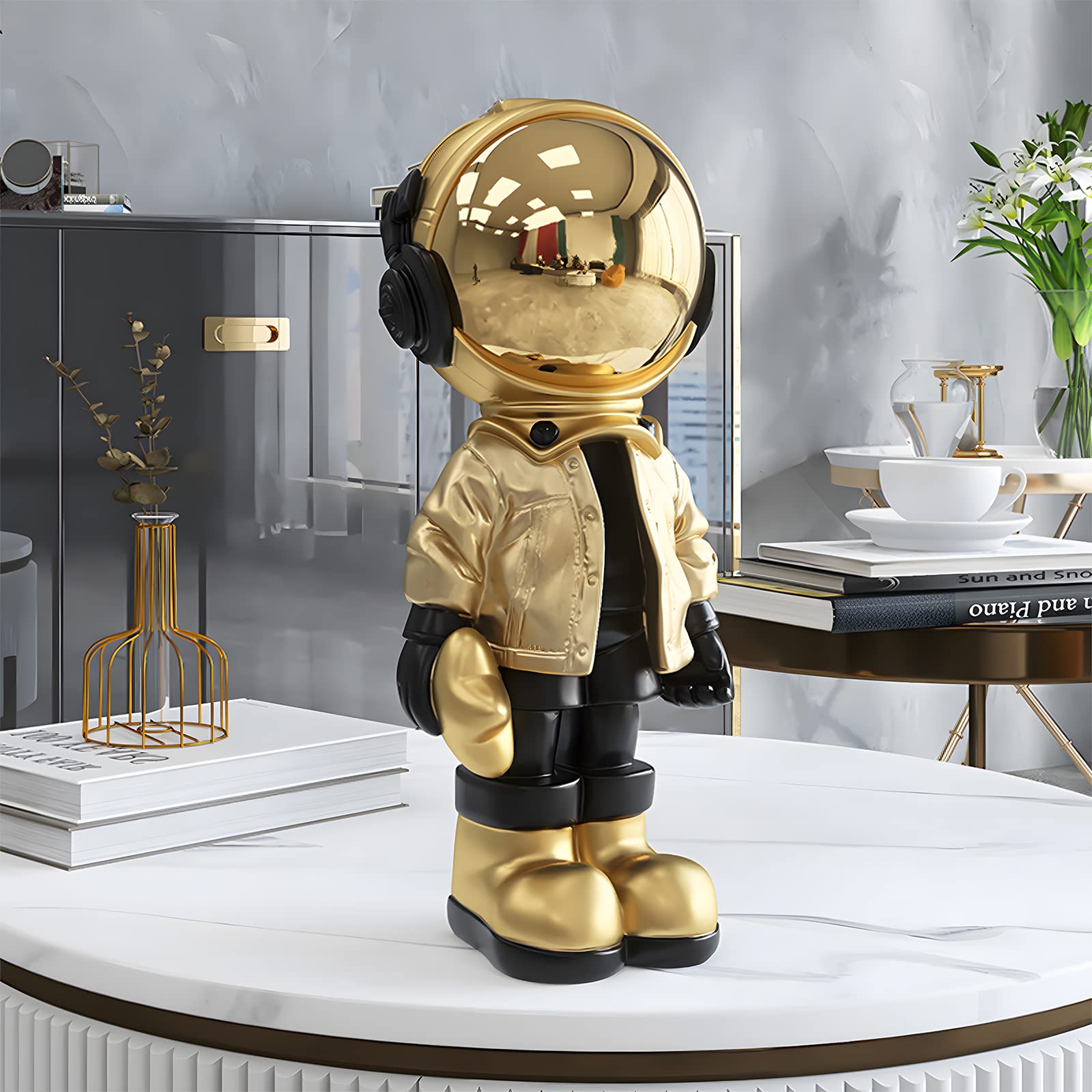 Ez4Ence Figurine Statue Astronaut Sculpture Spaceman Decor,Sculpture For Home Decor,Arts Gold And Black Shelf Decoration,Cool Me