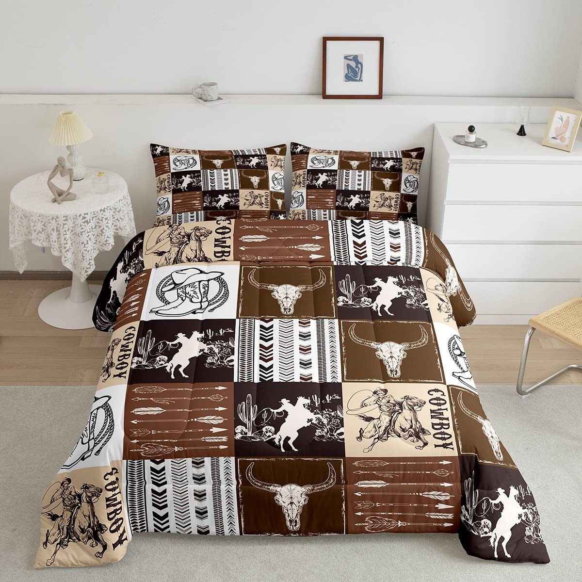 Manfei Western Cowboy Comforter Set Queen Size, Bull Skull Horse Arrow Print Quilt Set With 2 Pillowcases, Geometric Grid Brown