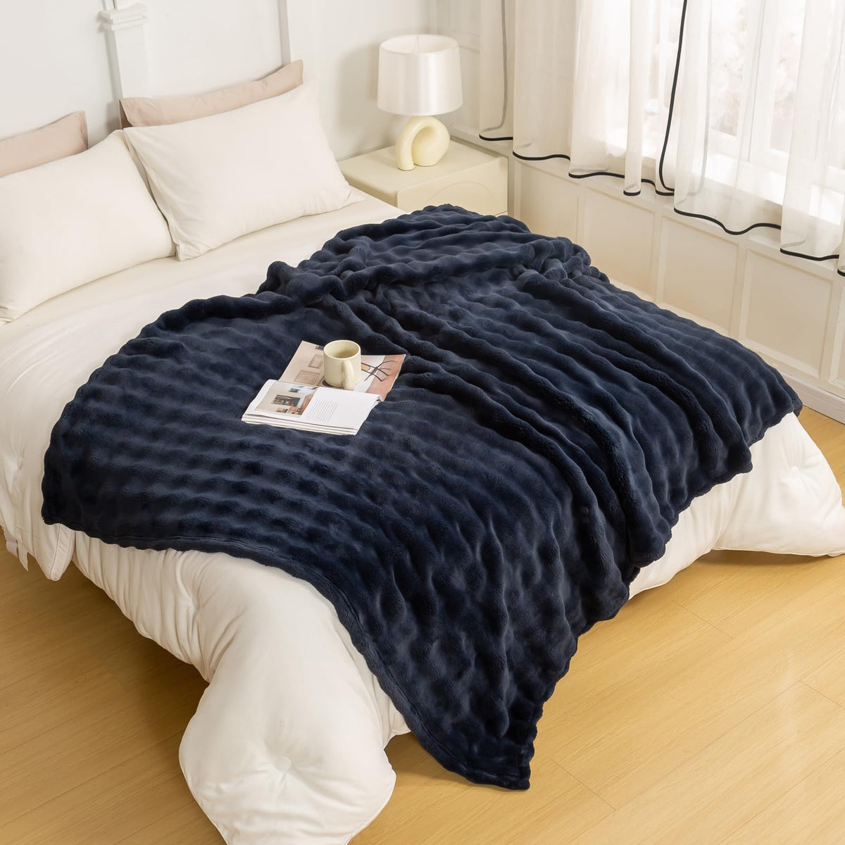 Yusoki Faux Fur Twin Blanket With 3D Bubbles Super Soft Fuzzy Cozy Thick Blanket For Couch Chair Sofa Gift Home D  Cor(Navy,60 *