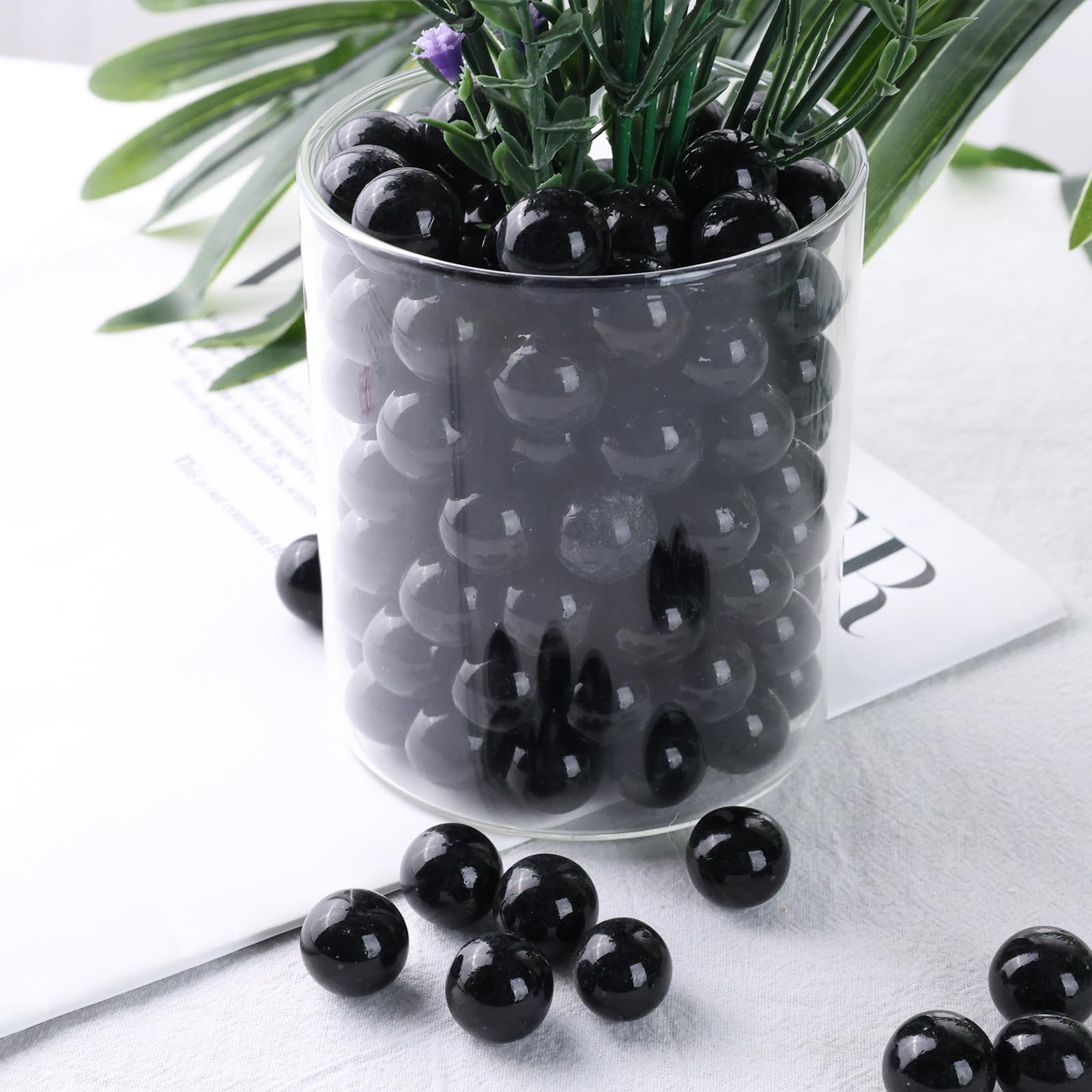 Domestar 1Lb Glass Marbles Bulk, Round Glass Marbles 0.63 Inch Vase Fillers Black Glass Beads For Marble Runs Home Decor
