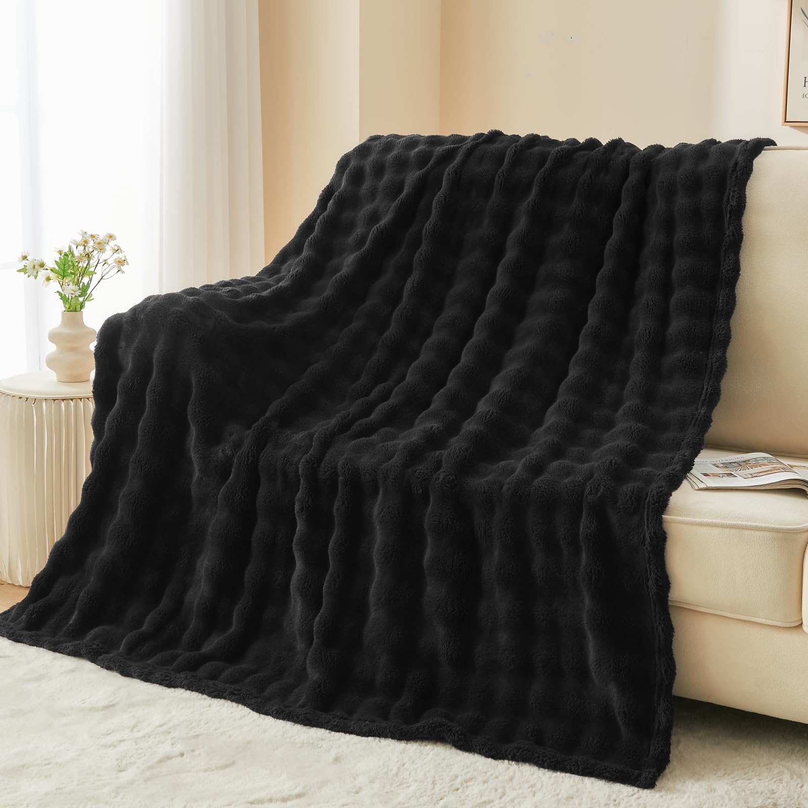 Newcosplay Twin Blanket For Couch Black Super Soft Flannel Fleece 3D Bubble Lightweight Bed Blanket All Season Use (Black, Twin(