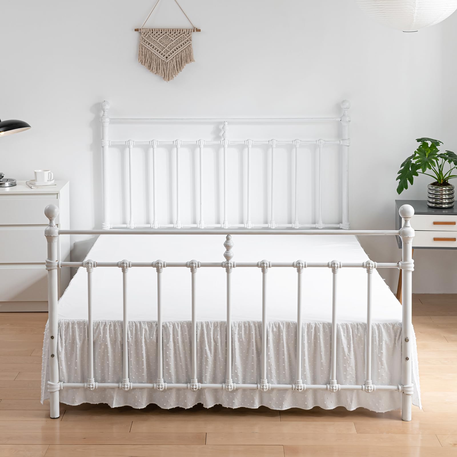 Tufted Dot Bed Skirt King Size,Ruffled Bed Skirt With Split Corners, King Bed Skirt 18 Inch Drop, Boho King Size Bed Skirt White