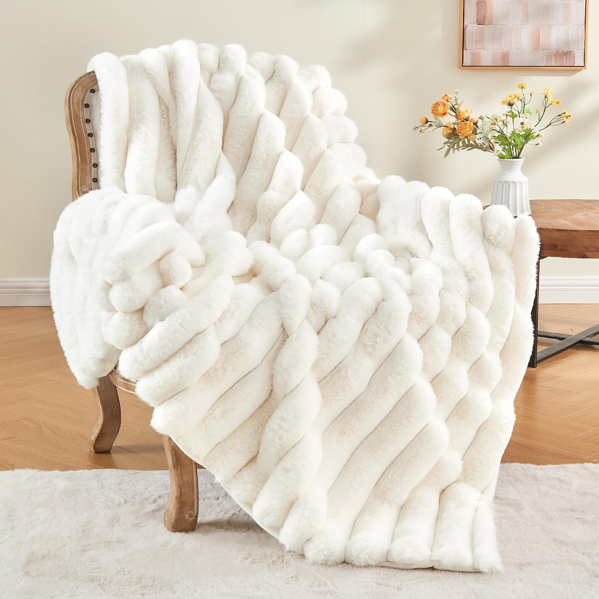 Bedelite Faux Fur Throw Blanket For Couch, Soft And Cozy Luxurious 3D Striped Fluffy Blanket, 770Gsm Thick Warm Plush Fuzzy Faux