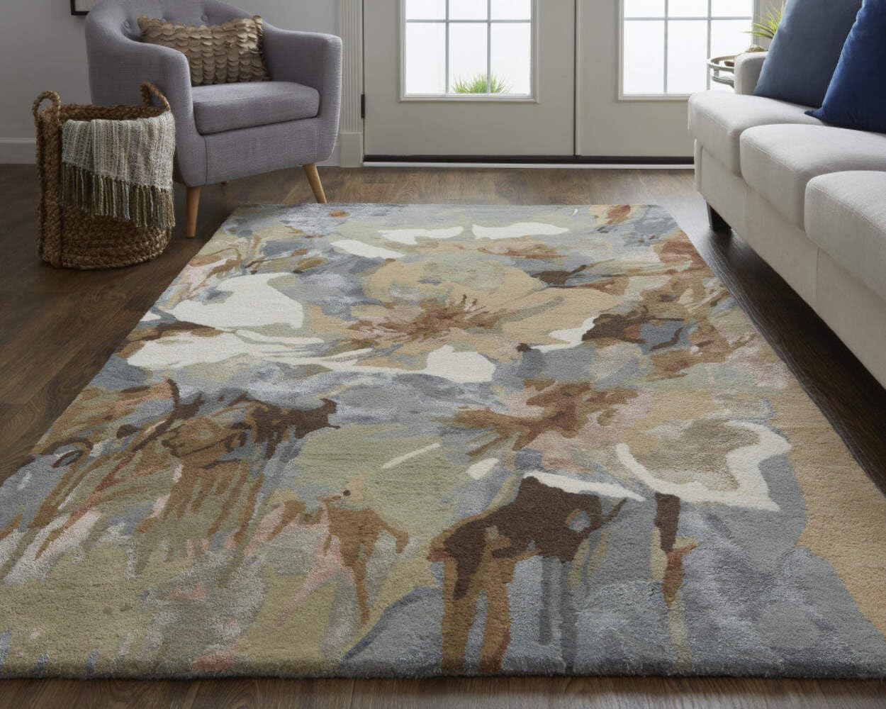 HomeRoots 513397 8 x 10 ft. Tan Gray & Green Wool Floral Hand Tufted Handmade Rectangle Area Rug