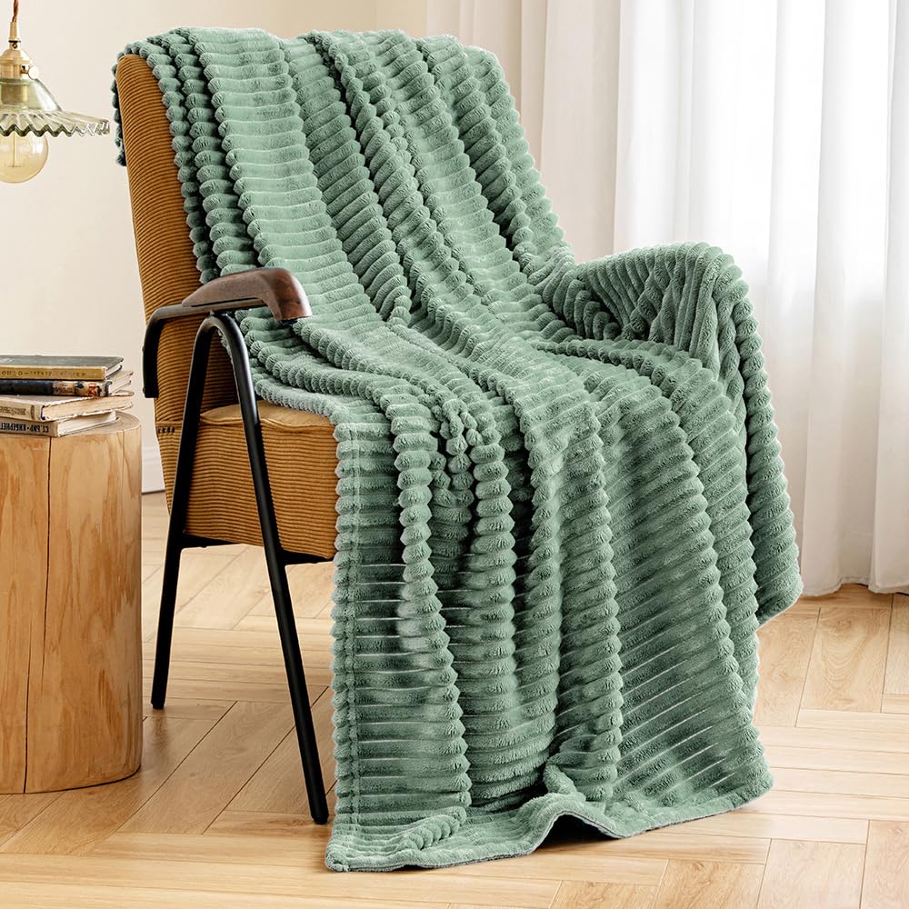 Miulee Fleece Throw Blanket With Stripe Pattern Fuzzy Flannel Sage Green Blanket For Couch Plush Warm Cozy Bed Blanket Boho Decor For Bed Sofa Chair Twin Size 60'X80'
