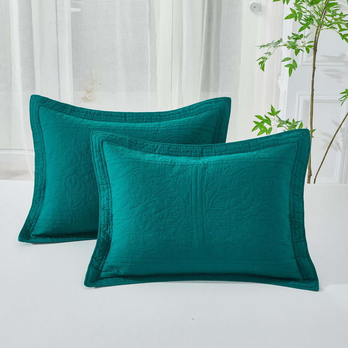 Winlife 100% Cotton Quilted Pillow Sham Floral Printed Pillow Cover Set Of 2 (Standard Size, Emerald Green)