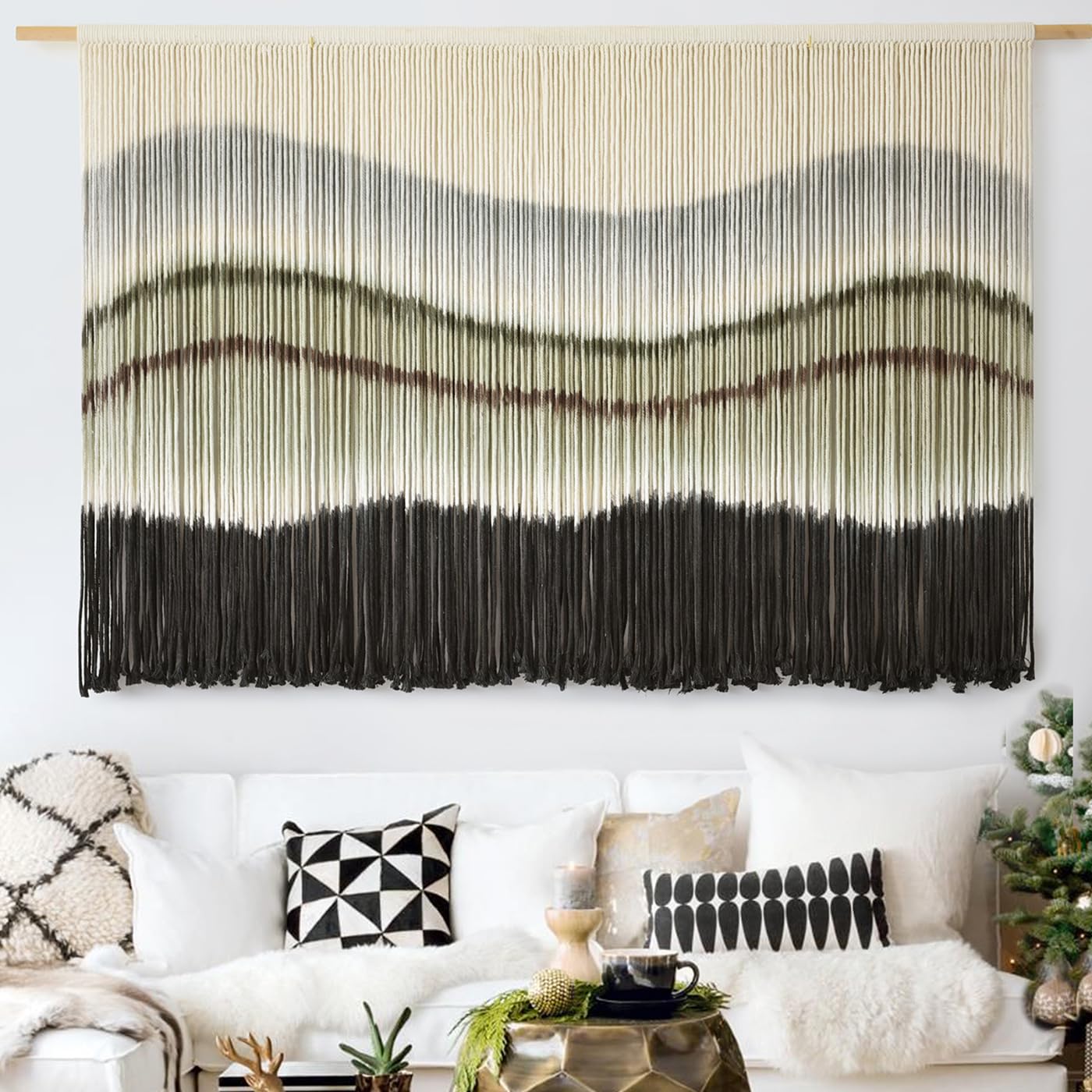 Macrame Wall Hanging Dip-Dye Large Macrame Wall Decor Boho Home Decor Scale Fiber Wall Art Yarn Craftsmanship Art 57' Wx 35' L