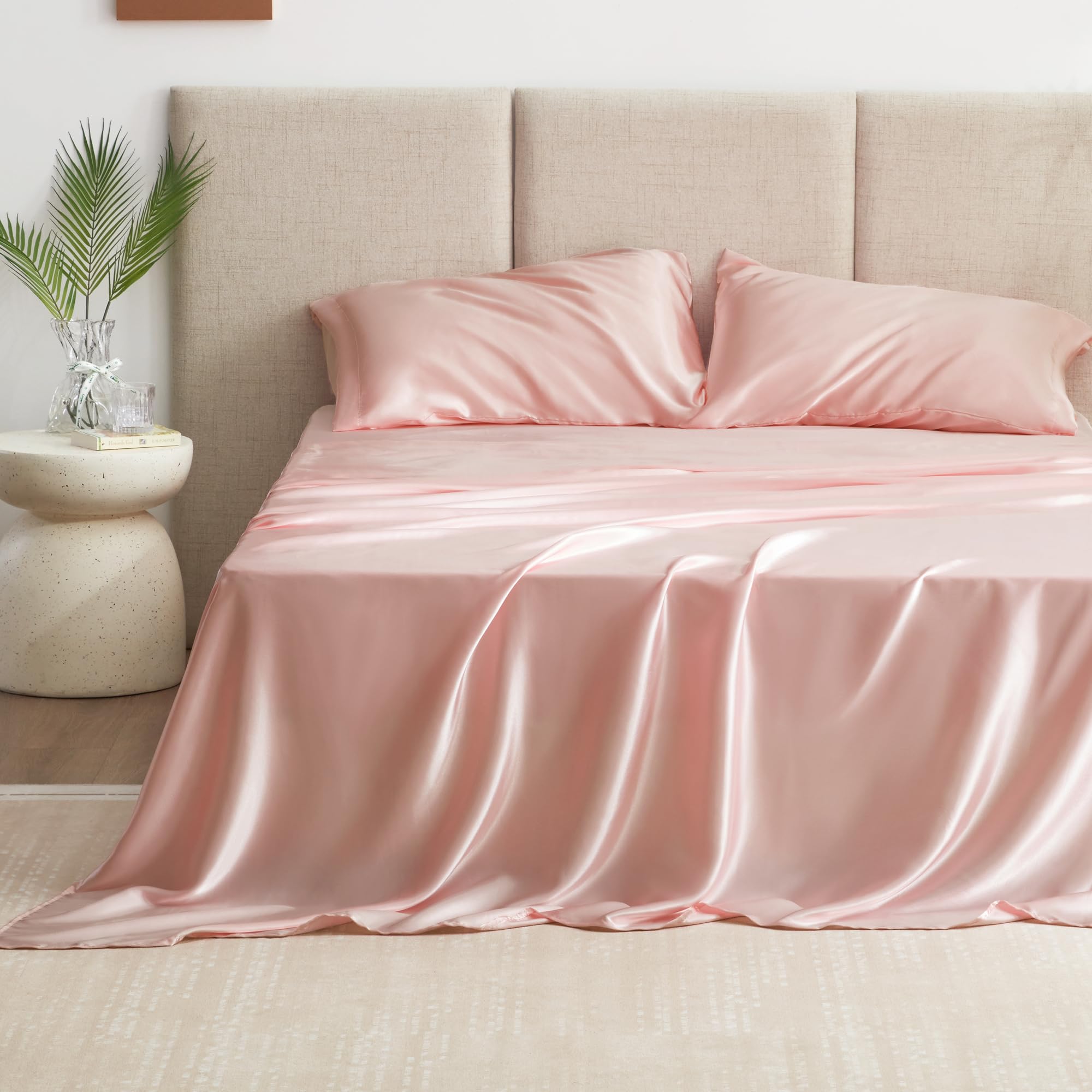 Love'S Cabin Satin Queen Sheets Set - 4 Piece Coral Silky Satin Bed Sheets Queen Set With Deep Pocket, Luxury Silk Feel Satin Queen Size Sheet Set (1 Flat Sheet,1 Fitted Sheet,2 Pillow Cases)