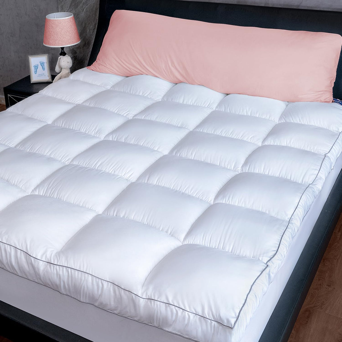 Marine Moon Mattress Topper Full Cooling Plush Pillow Top Mattress Pad Feather Bed Topper, Extra Thick Hotel Quality Down Altern