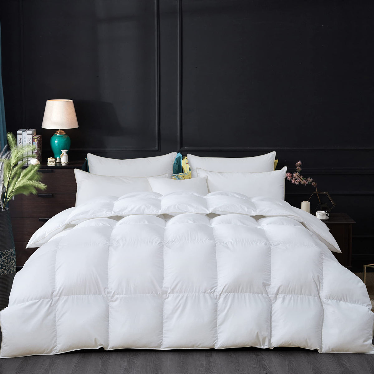 Luxurious All-Season Goose Down Feather Fiber Comforter Twin Size Duvet Insert, Premium White Solid Plain Design, Premium Baffle